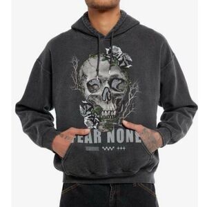 Skater Grunge Thorn & Fable™ Fear None Glitter Skull Hoodie Size Medium